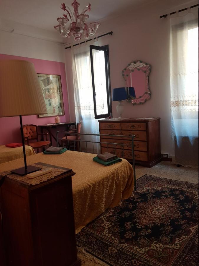 Fiabe Venice Rooms المظهر الخارجي الصورة